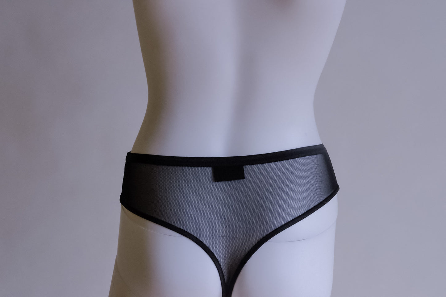 Ayana Thong (Midnight Black)